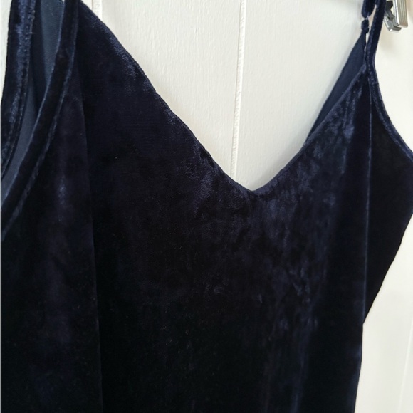 Monk & Lou Navy Velvet Tank Top | Size Large - Picture 7 of 9
